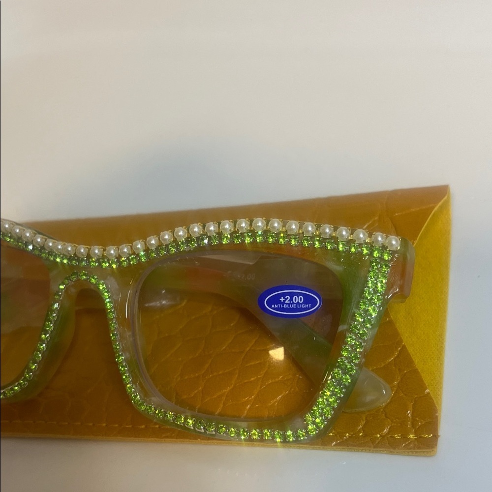 Green Rhinestone Reading glasses with Pearl Accents - Picture 7 of 8